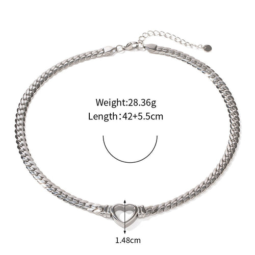 18K Gold Hollow Heart Design Trendy Personalized Necklace