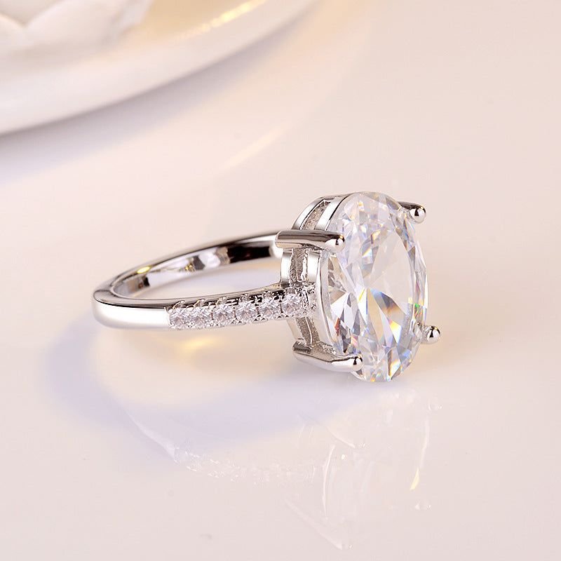 Fashion Hot Sale Oval Cut Engagement & Proposal Ring, 18K White Gold Plated Ring Jewelry