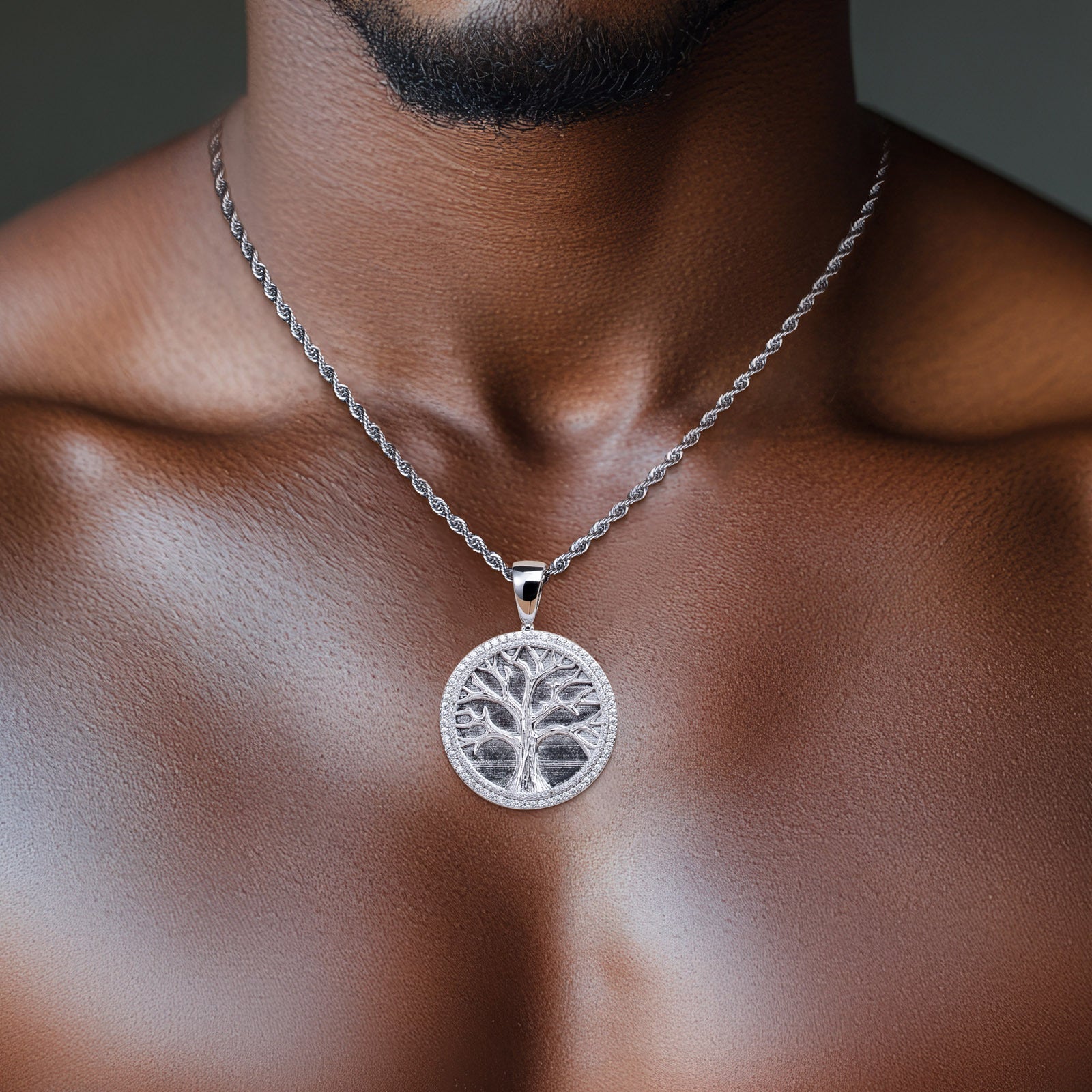 Minimalist Light-Luxury Copper Pendant With Diamonds Christmas Tree Design