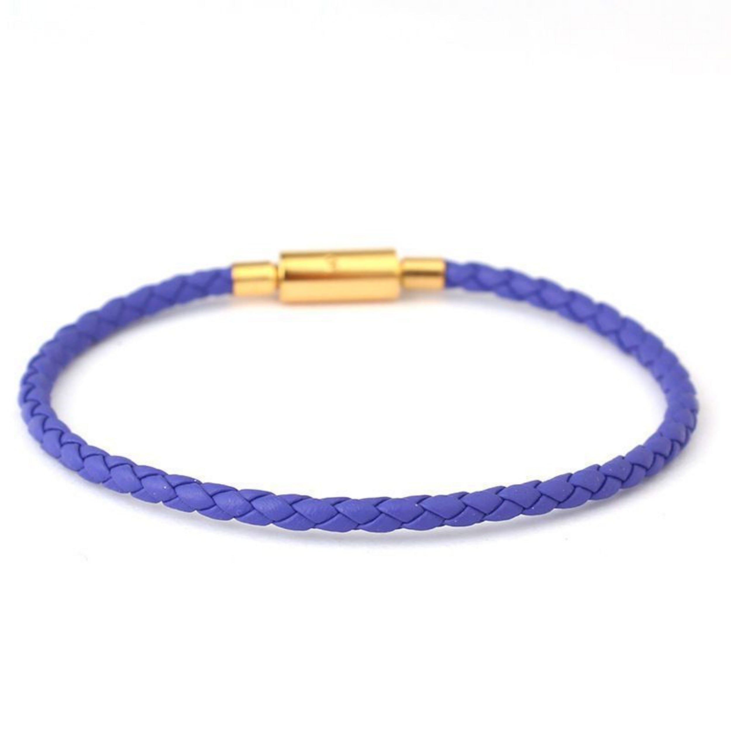 3.0mm Stainless Steel Leather Cord Bracelet With A Single Buckle And Wear-resistant Edging.