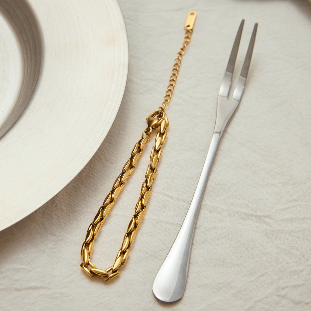 18k gold light luxury high-end bracelet