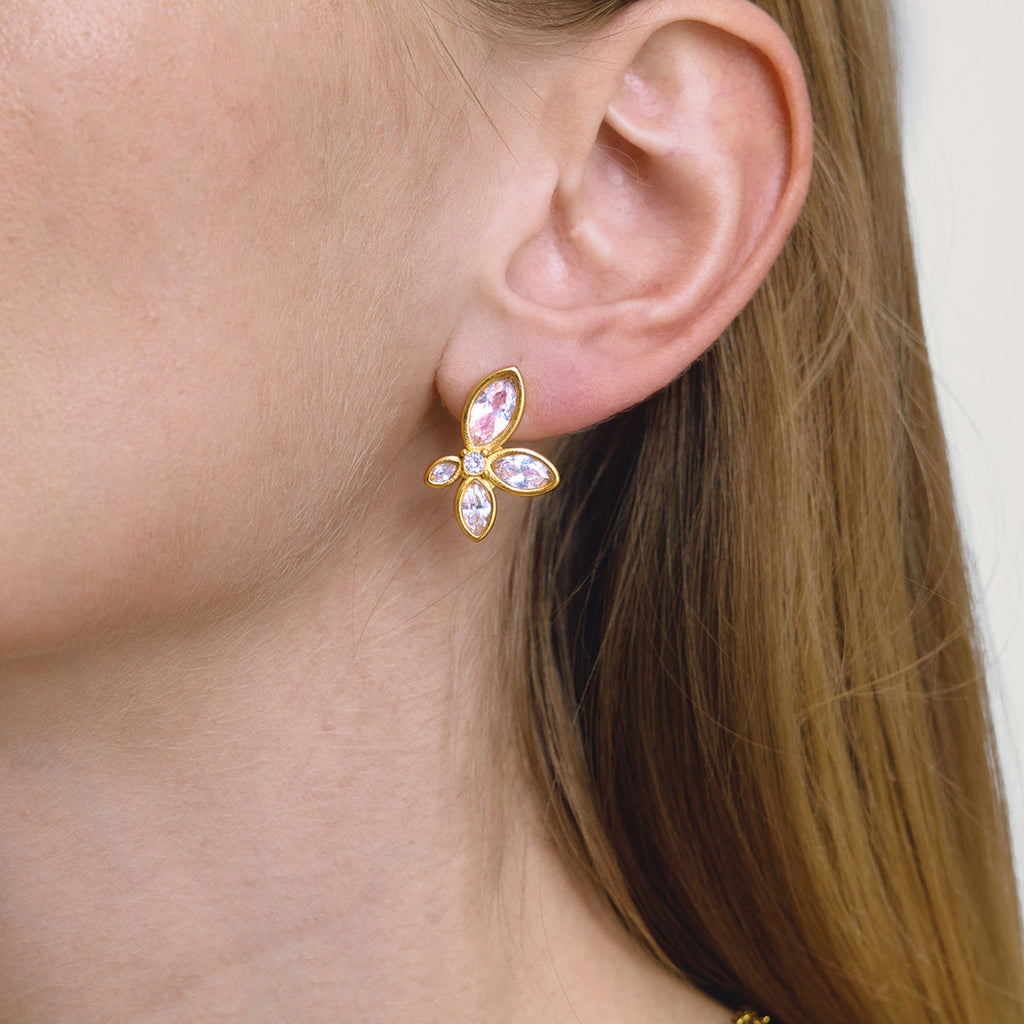 White Flower Zircon Stud Earrings