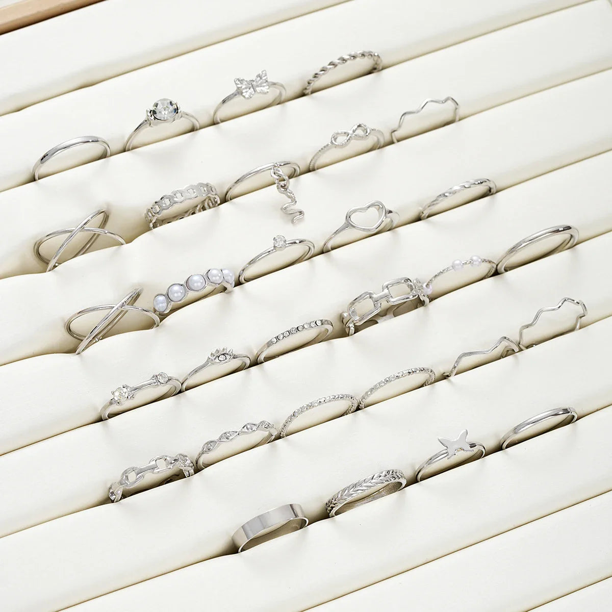 30 PCS Silver Color Geometric Ring Set For Women Vintage Heart Eye Cross Sun And Moon Leaf Charm Finger Ring Female Boho Jewelry