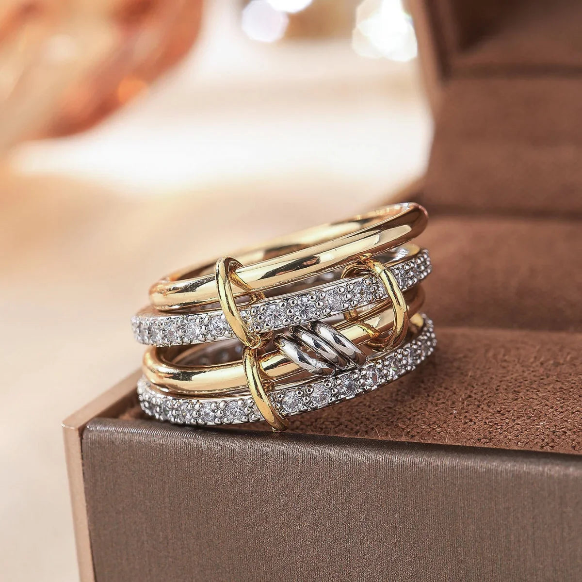 A Niche Two-Color Four-Ring Copper Jewelry Ring, Hypoallergenic, Ins Style, Stacking Artifact, Suitable For Young Women