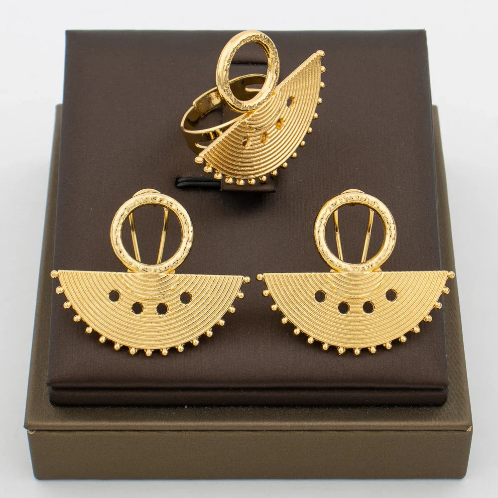 African 18k Gold Color Earrings Ring Jewelry Set for Women Irregular Design Clip Earrings and Finger Ring Set for Weddings Party