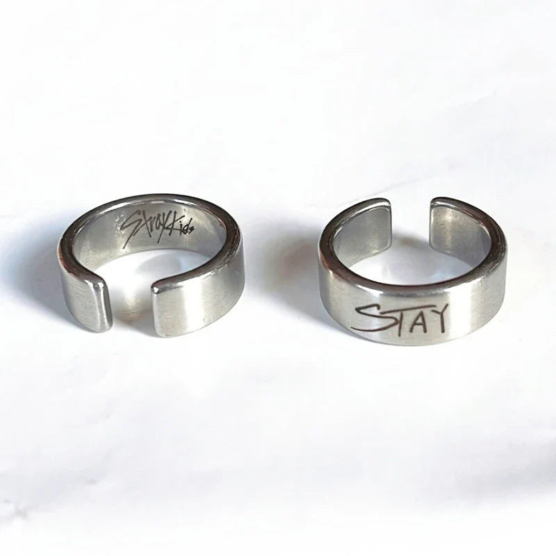 1PC Unique Design Sense Letter Handprint Ring For Men Women Versatile Fashion Couple Ring Personalized Simple Ring Jewelry Gifts