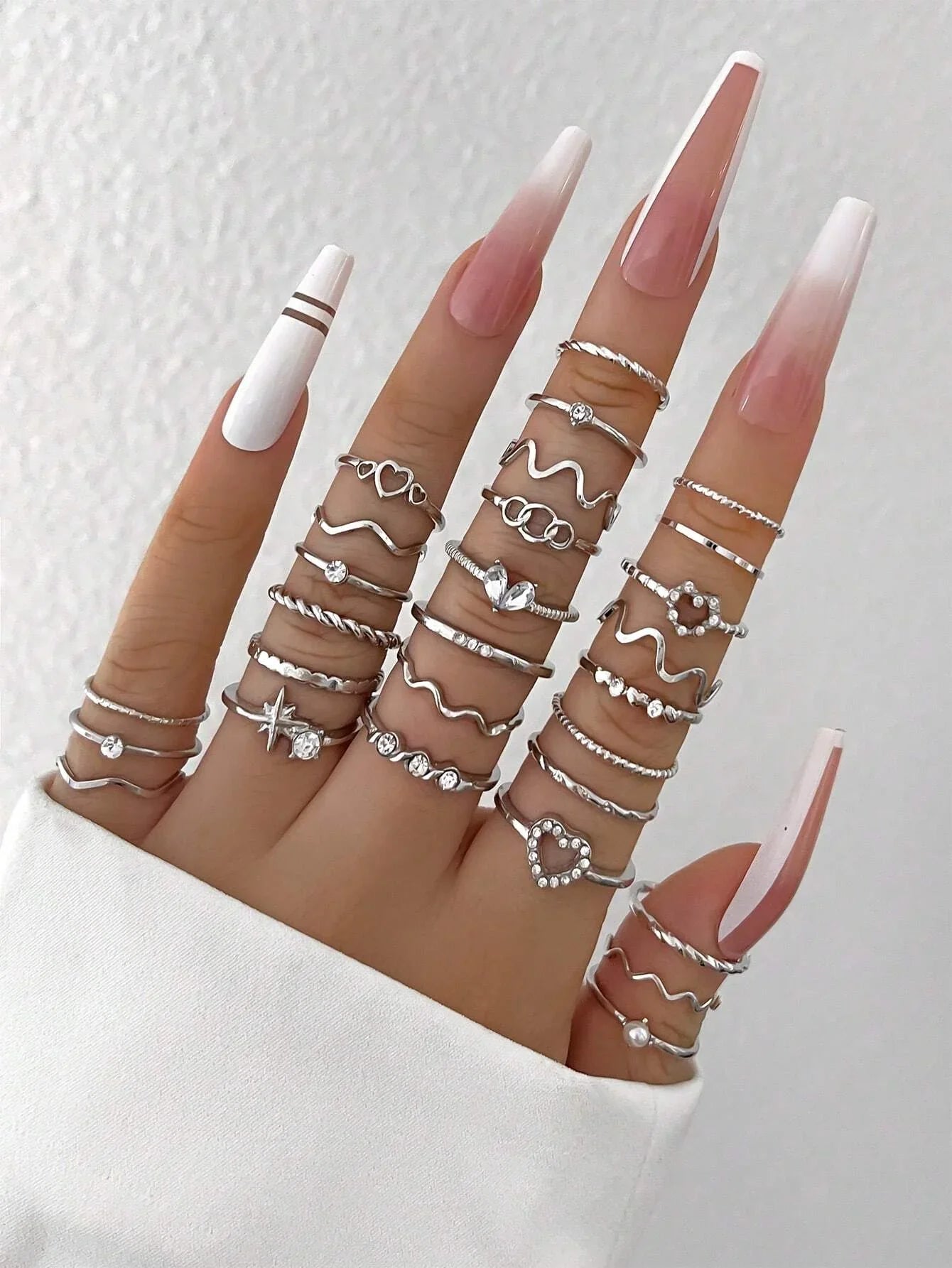 28pcs Fashion Ring Set for Women Heart Shaped Design Geometric Bohemian Element Accent Ring Daily Wear Dating Party Jewelry 2025