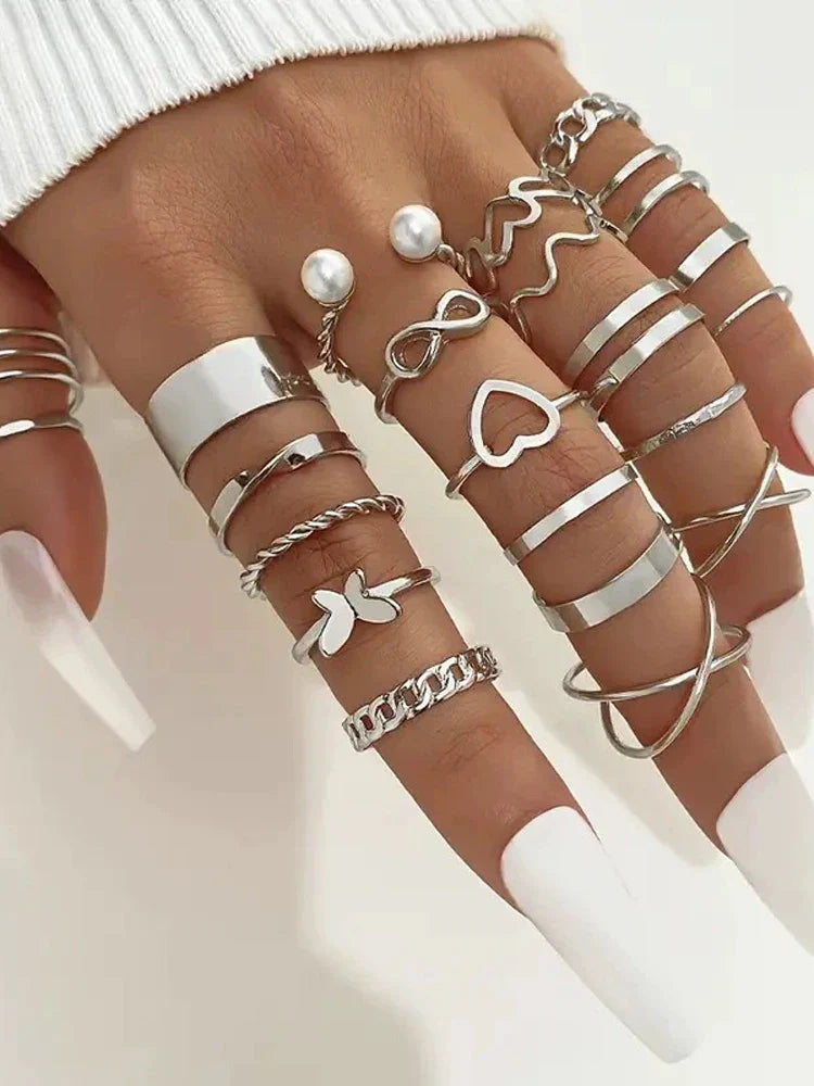 28pcs Fashion Ring Set for Women Heart Shaped Design Geometric Bohemian Element Accent Ring Daily Wear Dating Party Jewelry 2025