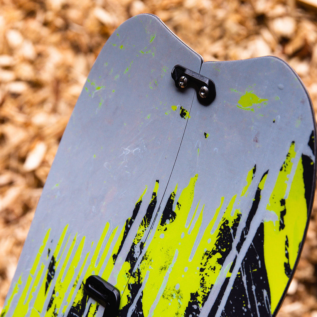 Slash by GiGi -  Vertical Split Snowboard - ApARTment