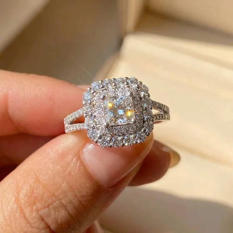 925 Sterling Silve Fashion Square Flashing Ring Geometric Luxury Inlaid AAA Cubic Zirconia Wedding Accessories Women Jewelry