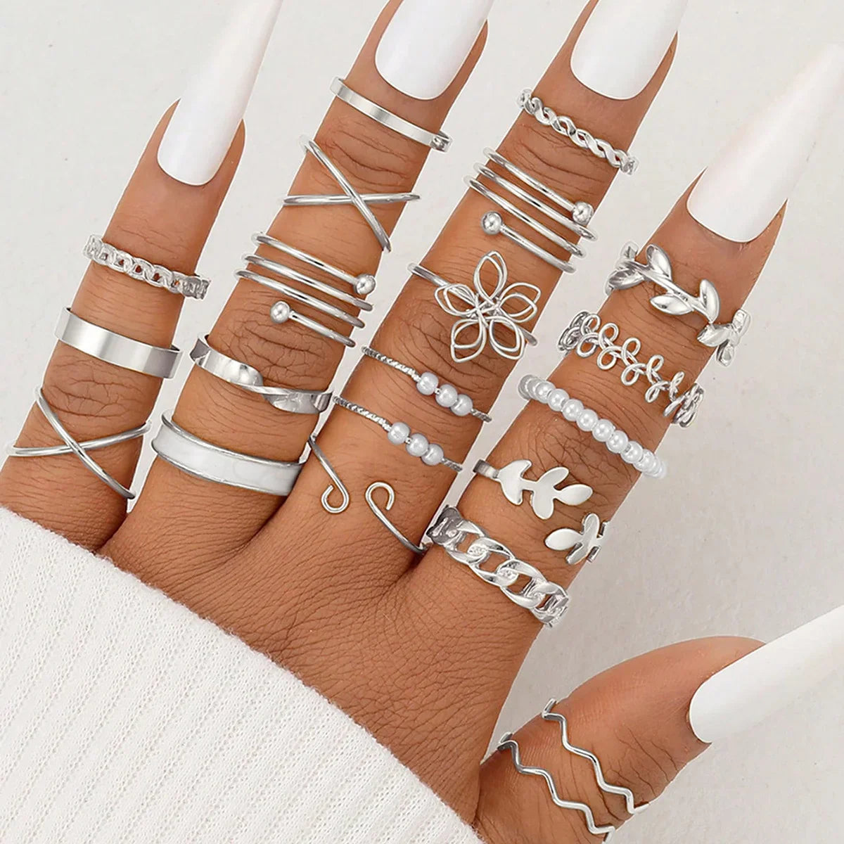 30 PCS Silver Color Geometric Ring Set For Women Vintage Heart Eye Cross Sun And Moon Leaf Charm Finger Ring Female Boho Jewelry