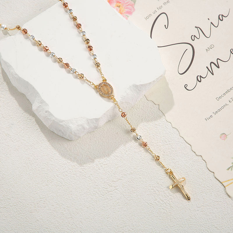 European And American Madonna Cross Necklace Fashionable Light Luxury In Gold Tone
