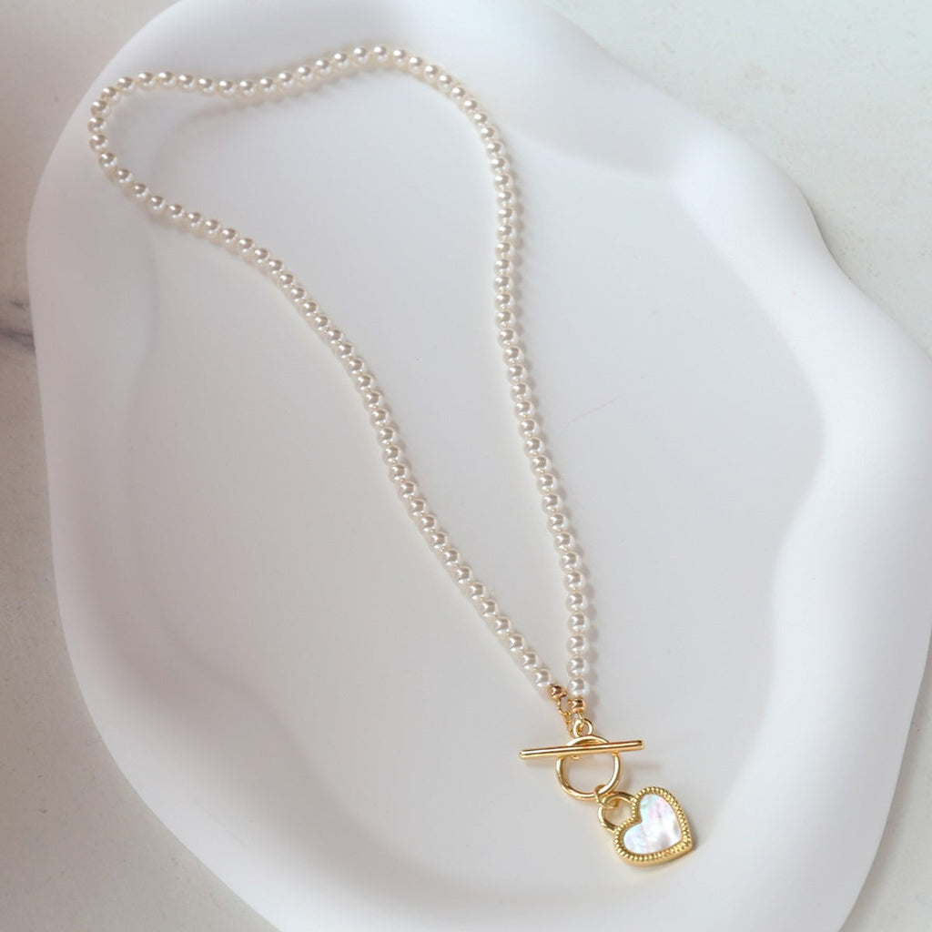Black And White Double-sided Heart Necklace
